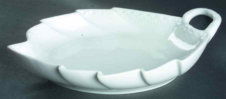 White Half Lace Large Leaf Dish by Royal Copenhagen-1