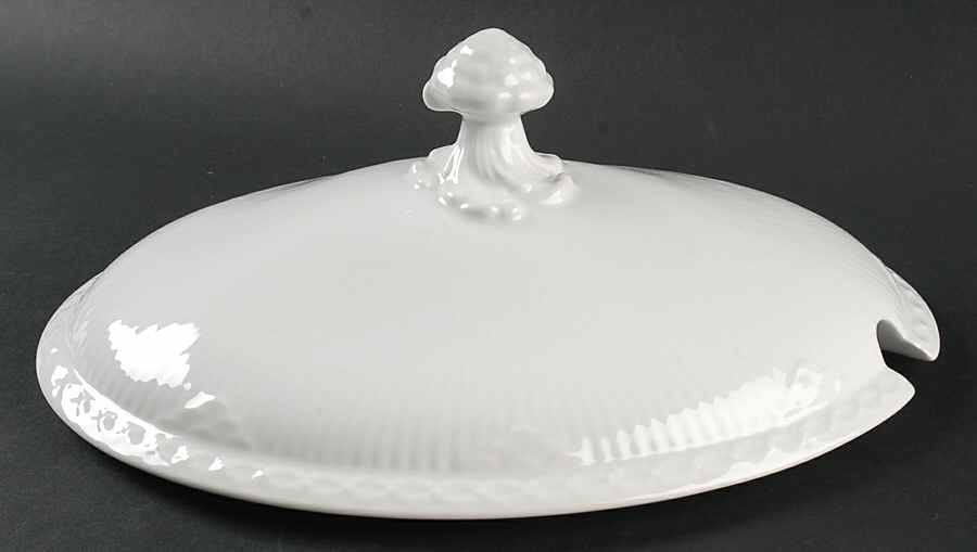White Half Lace Lid for Tureen by Royal Copenhagen-1