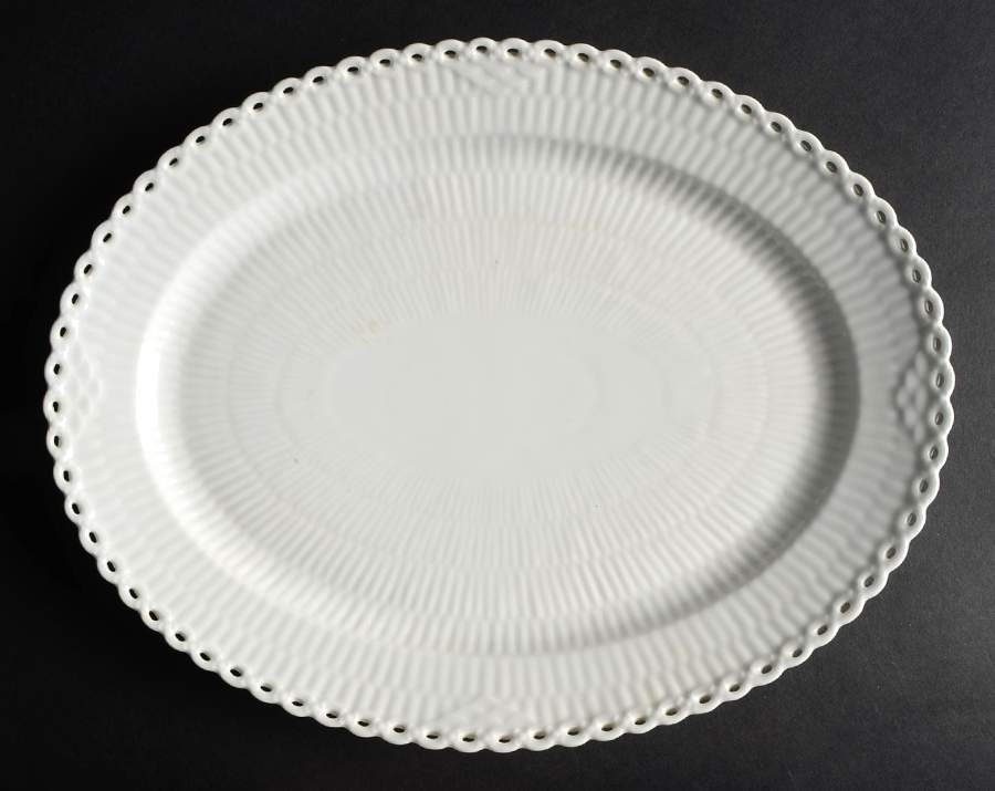 White Full Lace 11" Oval Serving Platter by Royal Copenhagen-1