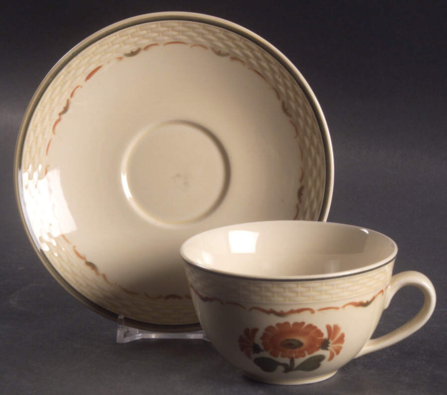 Zinnia Flat Cup & Saucer Set by Royal Copenhagen-1