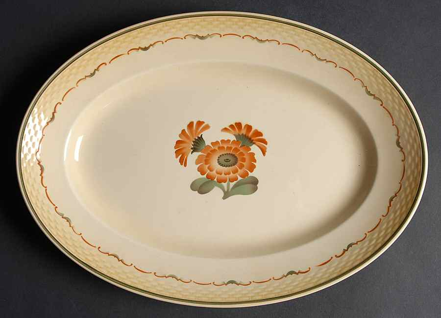 Zinnia 12" Oval Serving Platter by Royal Copenhagen-1
