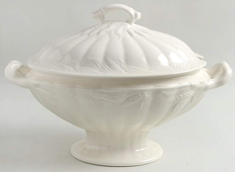 Wheat (Cream) Oval Tureen & Lid by Royal Crownford-1