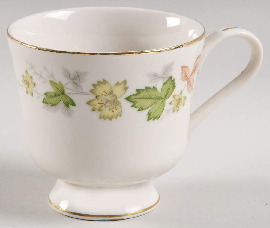 Alyson Footed Cup by Royal Castle-1