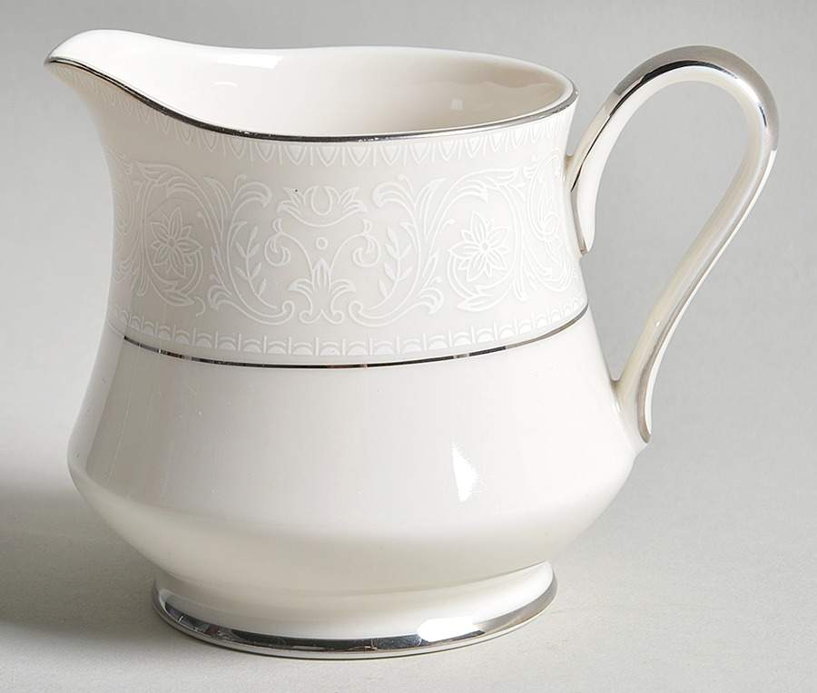Belvedere Creamer by Royal Castle-1