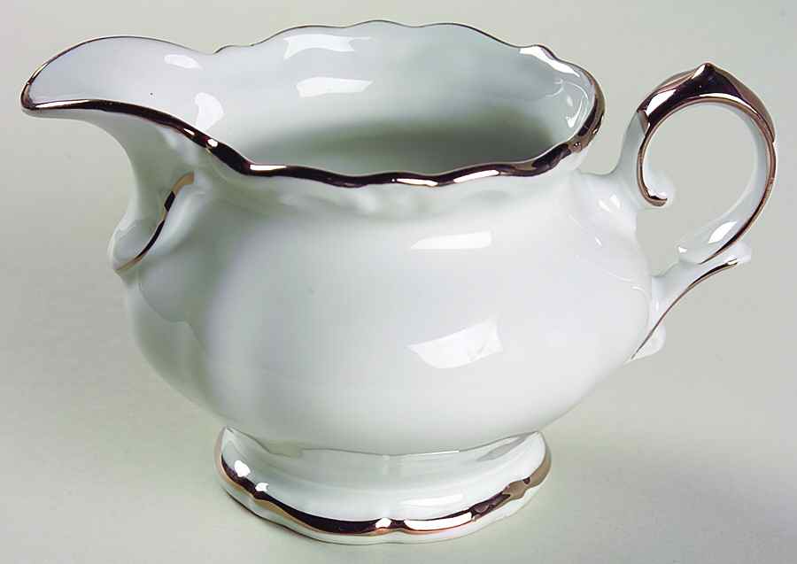 Elegance (Platinum) Creamer by Royal Castle-1
