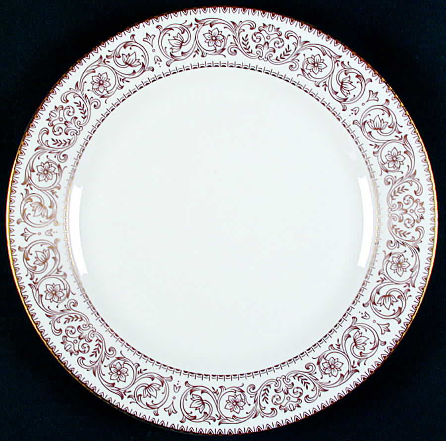 Gold Accent Dinner Plate by Royal Castle-1