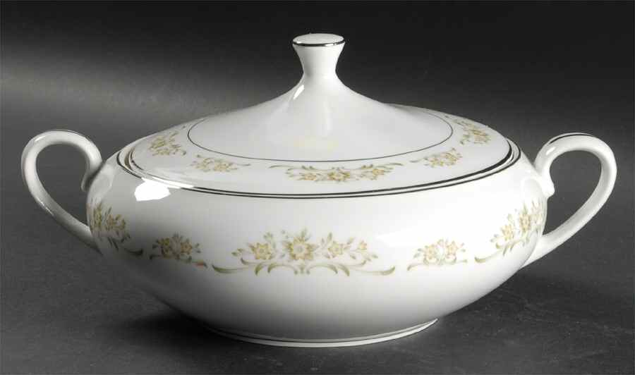 Sharon Round Covered Vegetable by Royal Court-1