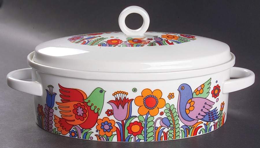 Paradise 1.5 Quart Oval Covered Casserole by Royal Crown (Japan)-1