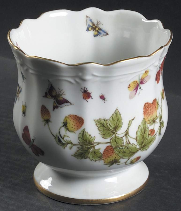 Spring Time Medium Cachepot by Royal Crown (Japan)-1