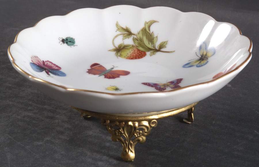Spring Time Footed Bon Bon with Metal Stand by Royal Crown (Japan)-1