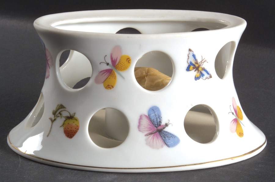 Spring Time China Warmer Stand by Royal Crown (Japan)-1
