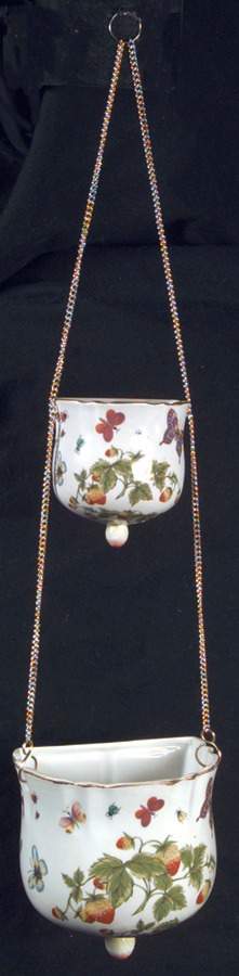 Spring Time Hanging Planter (2 Planters) by Royal Crown (Japan)-1