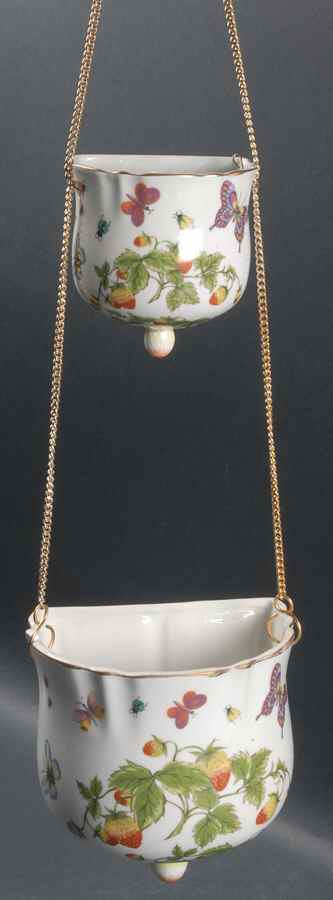 Spring Time Hanging Planter, Top Planter Only by Royal Crown (Japan)-1