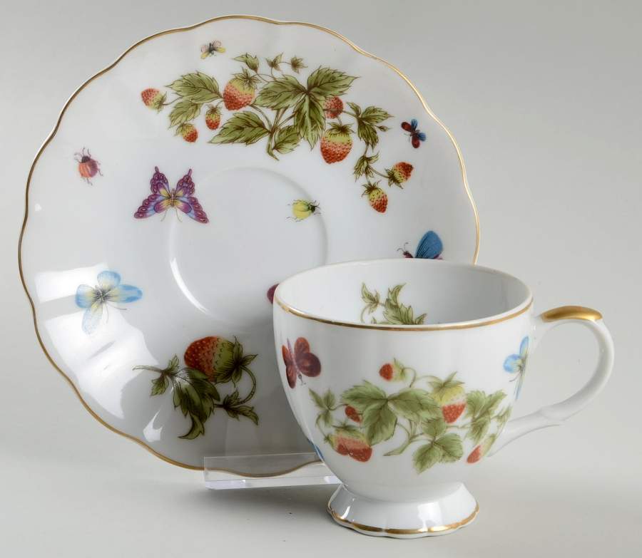 Spring Time Footed Cup & Saucer Set by Royal Crown (Japan)-1