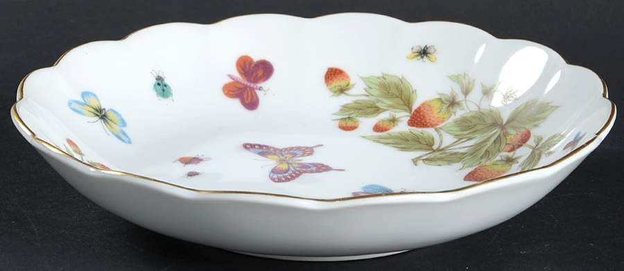 Spring Time Coupe Soup Bowl by Royal Crown (Japan)-1