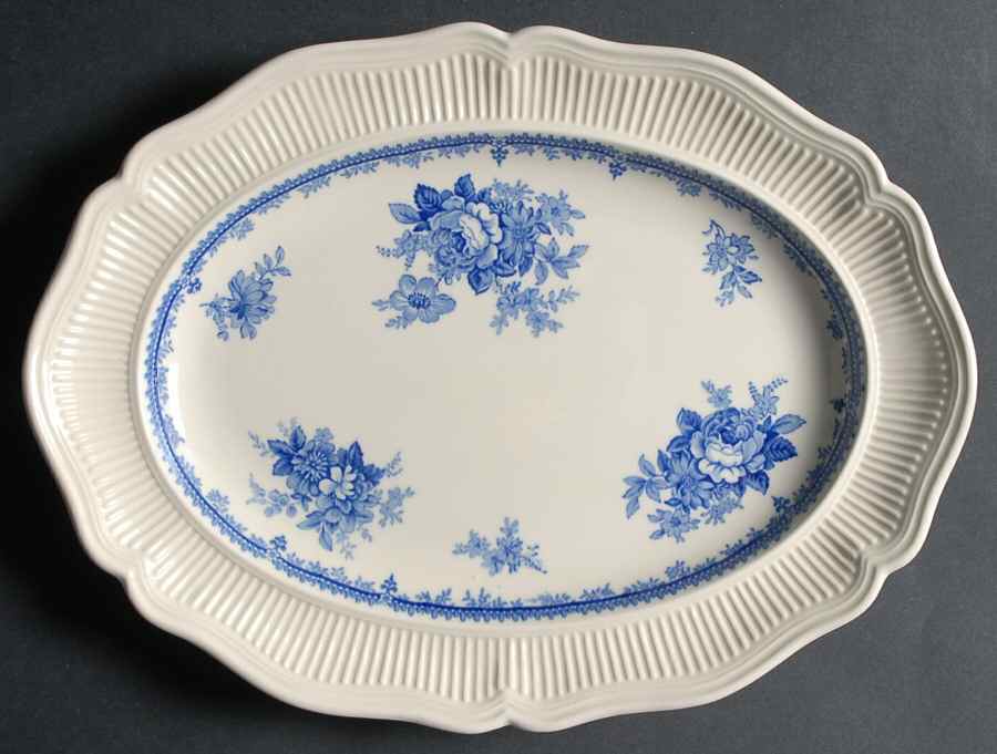 The Adelaide 12" Oval Serving Platter by Royal Doulton-1