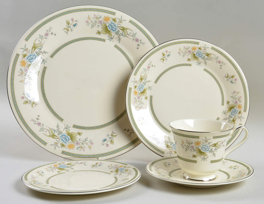 Adrienne 5 Piece Place Setting by Royal Doulton-1