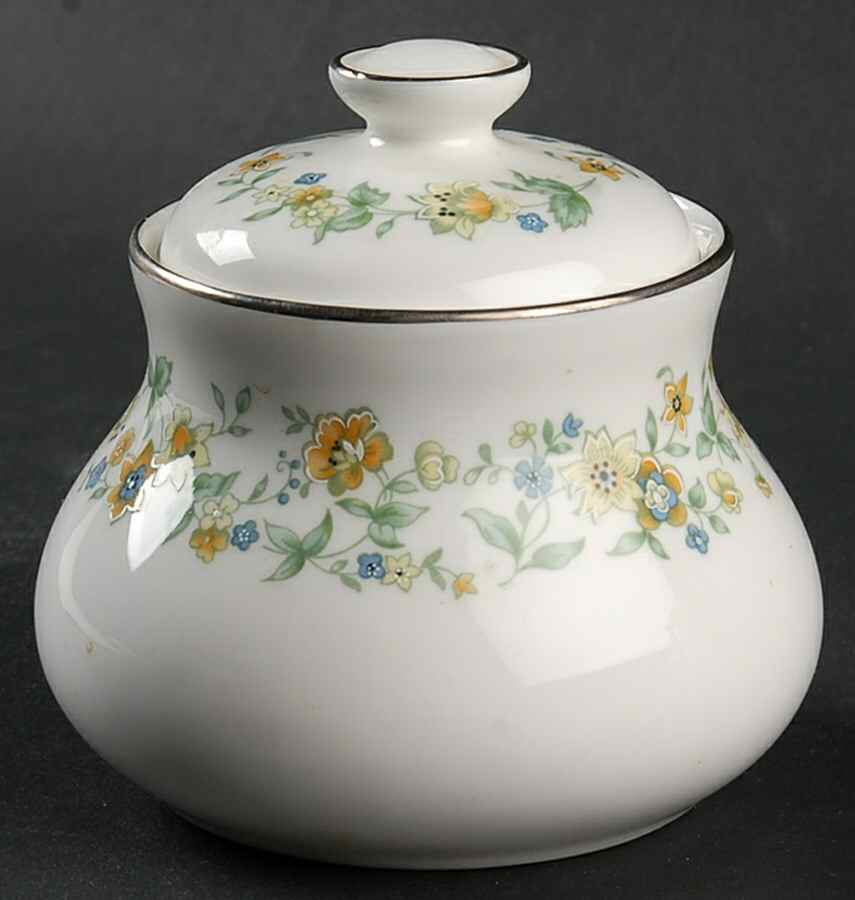 Ainsdale Sugar Bowl & Lid by Royal Doulton-1