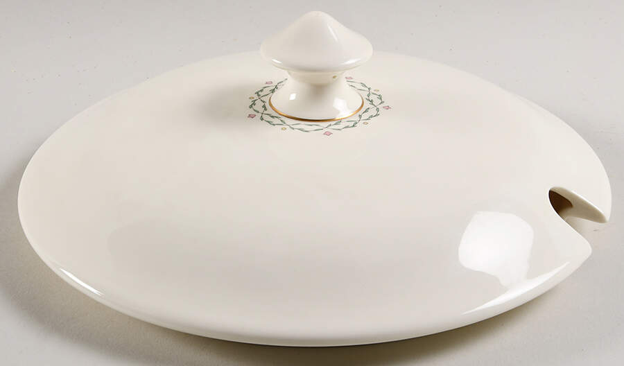 Albany Lid for Tureen by Royal Doulton-1