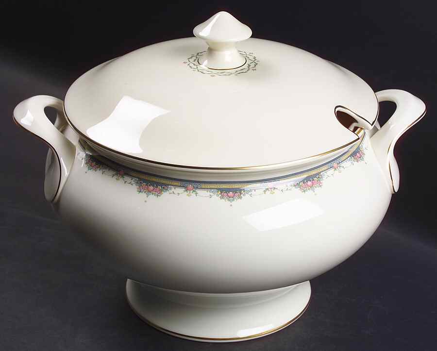 Albany Tureen &  Lid by Royal Doulton-1