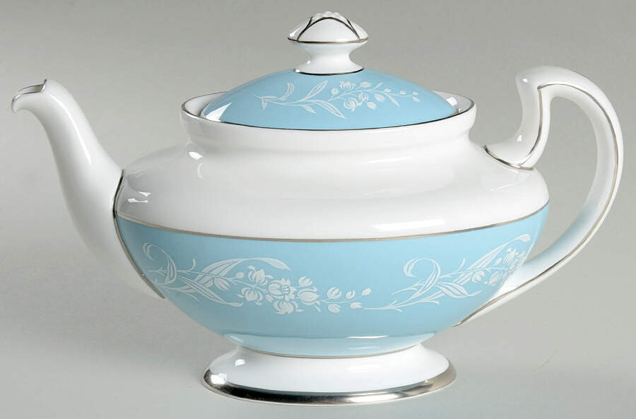 Alexandria Small Teapot & Lid by Royal Doulton-1