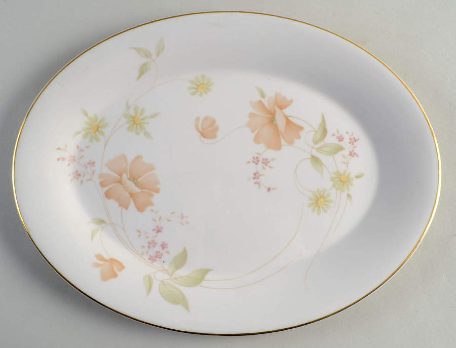 Allure 12" Oval Serving Platter by Royal Doulton-1