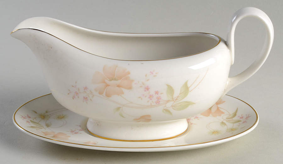 Allure Gravy Boat & Underplate by Royal Doulton-1