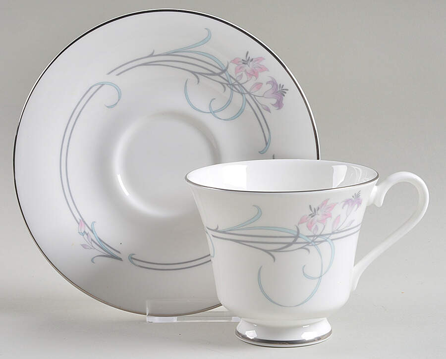 Allegro Footed Cup & Saucer Set by Royal Doulton-1