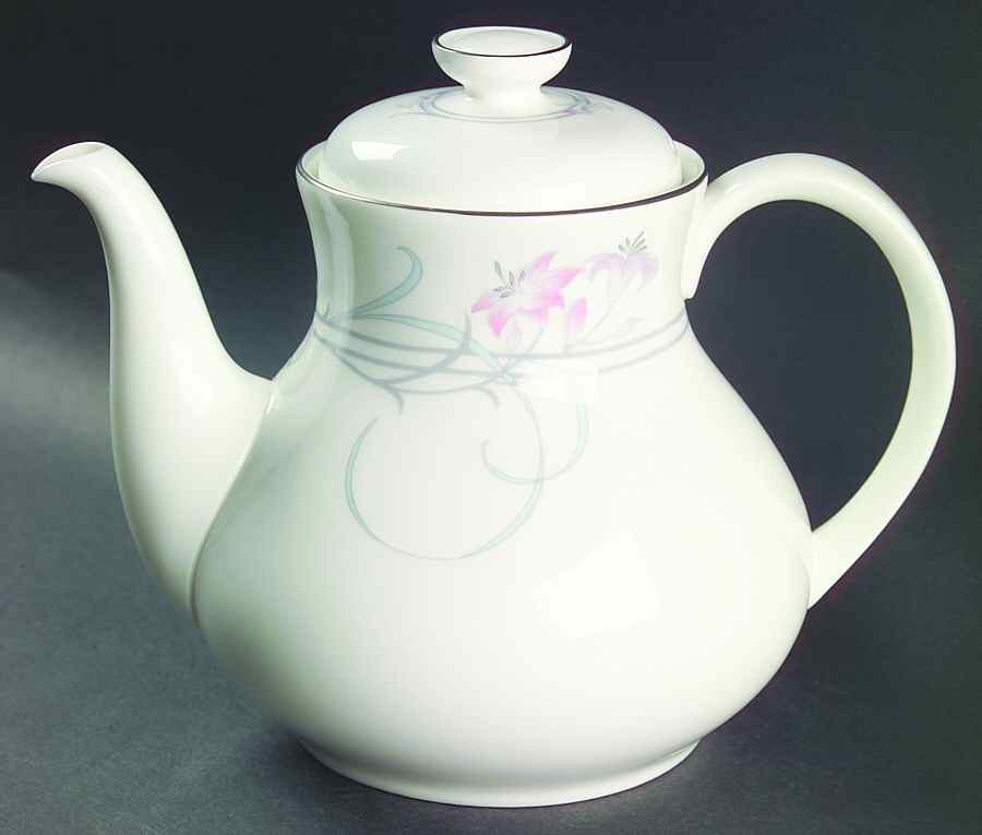 Allegro Teapot & Lid by Royal Doulton-1