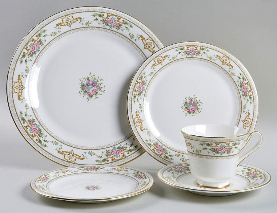 Alton 5 Piece Place Setting by Royal Doulton-1