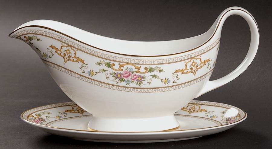Alton Gravy Boat & Underplate by Royal Doulton-1