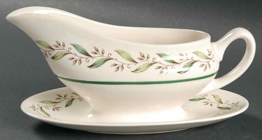 Almond Willow Gravy Boat with Attached Underplate by Royal Doulton-1