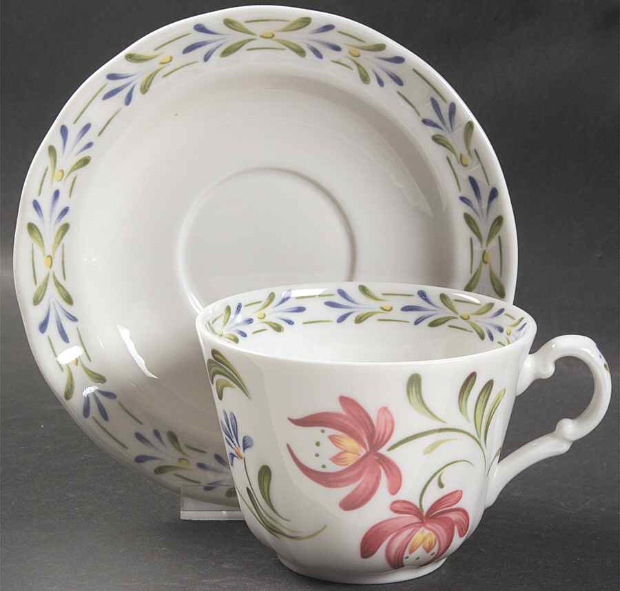 Ambleside Breakfast Cup & Saucer Set by Royal Doulton-1