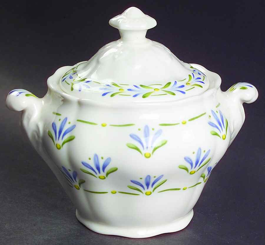 Ambleside Sugar Bowl & Lid by Royal Doulton-1
