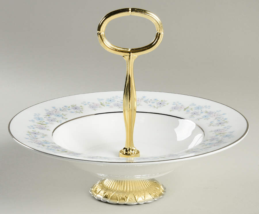 Amersham 6"-7" Handled Footed Nut Dish HC by Royal Doulton-1