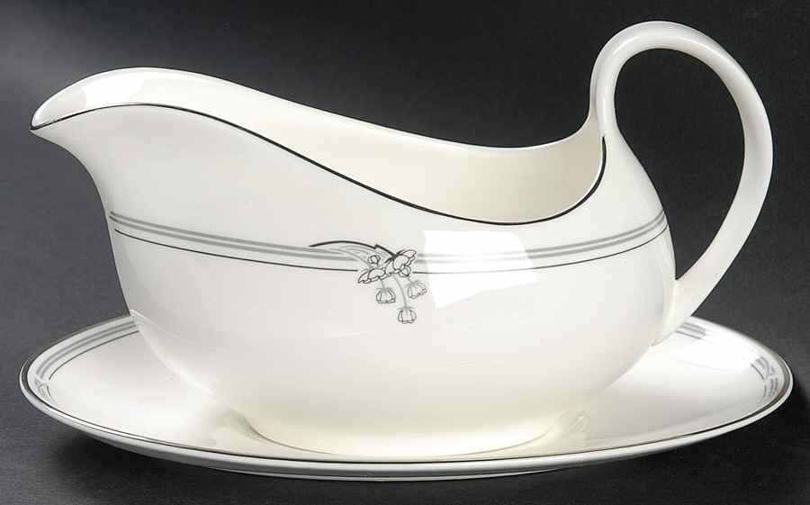 Andante Gravy Boat & Underplate by Royal Doulton-1
