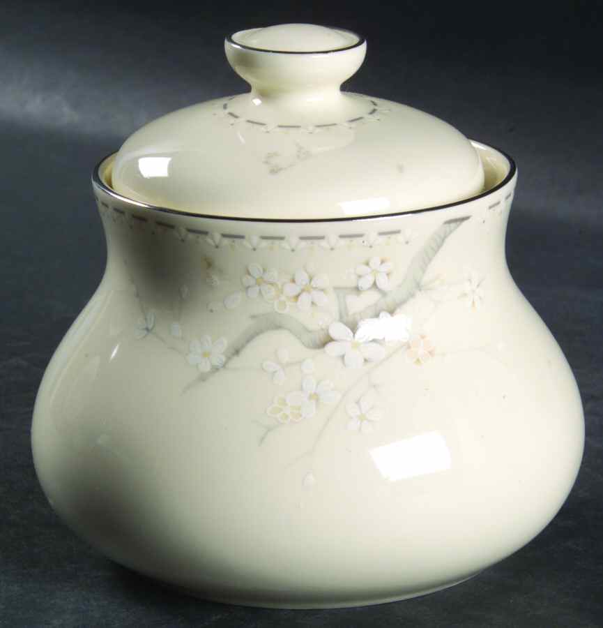 Angela Sugar Bowl & Lid by Royal Doulton-1