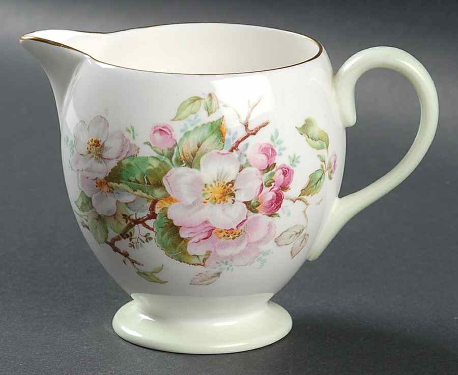 Apple Blossom Creamer by Royal Doulton-1