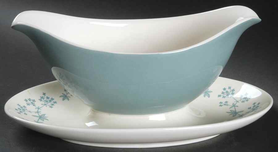 April Showers Gravy Boat with Attached Underplate by Royal Doulton-1