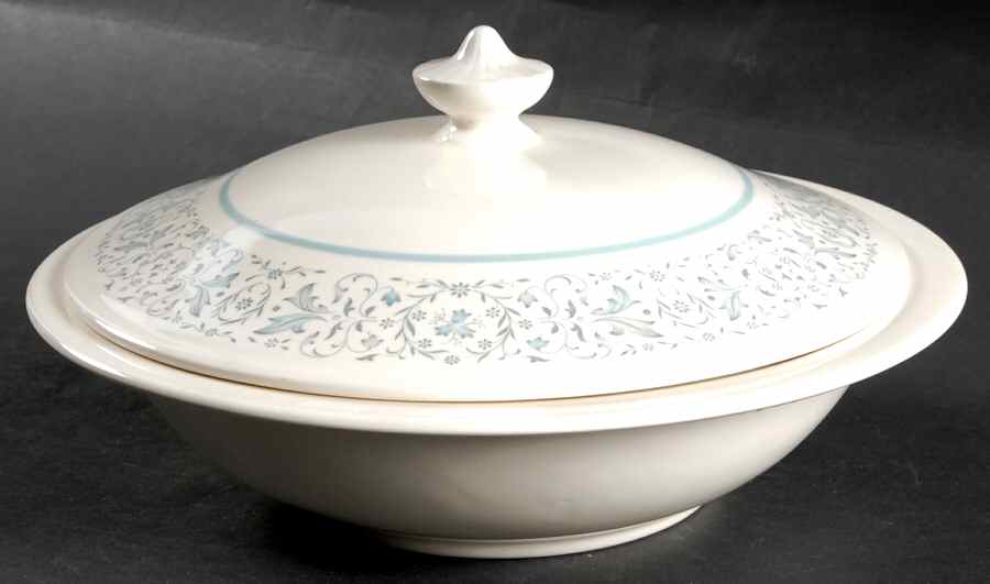 Arabesque Round Covered Vegetable by Royal Doulton-1