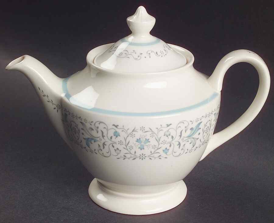 Arabesque Mini Teapot & Lid by Royal Doulton-1