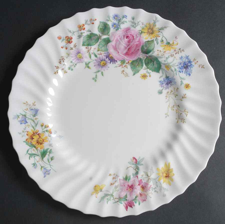 Arcadia (Older, Green Backstamp) Dinner Plate by Royal Doulton-1