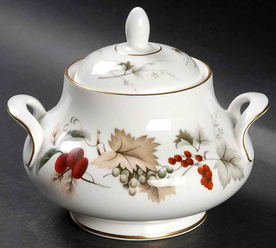 Ardon Sugar Bowl & Lid by Royal Doulton-1