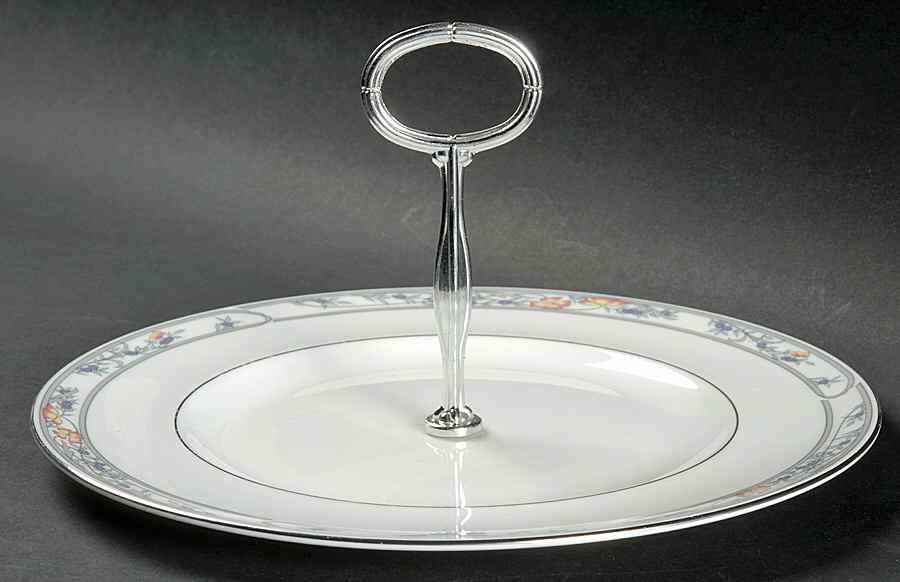 Arlington Round Serving Plate with Handle (DP) by Royal Doulton-1
