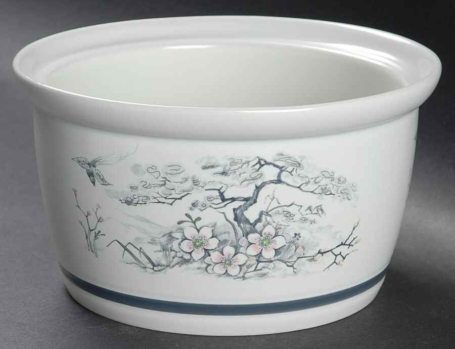 Asian Dawn 1.25 Qt Round Casserole No Lid by Royal Doulton-1