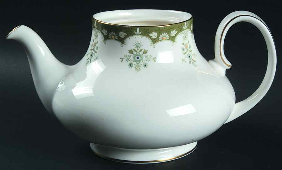 Ashmont Teapot No Lid by Royal Doulton-1