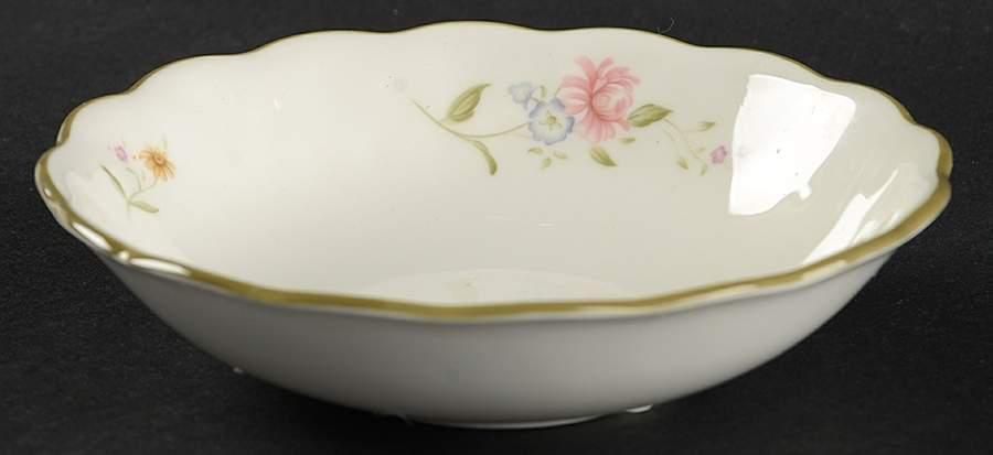 Ashbourne Fruit/Dessert (Sauce) Bowl by Royal Doulton-1