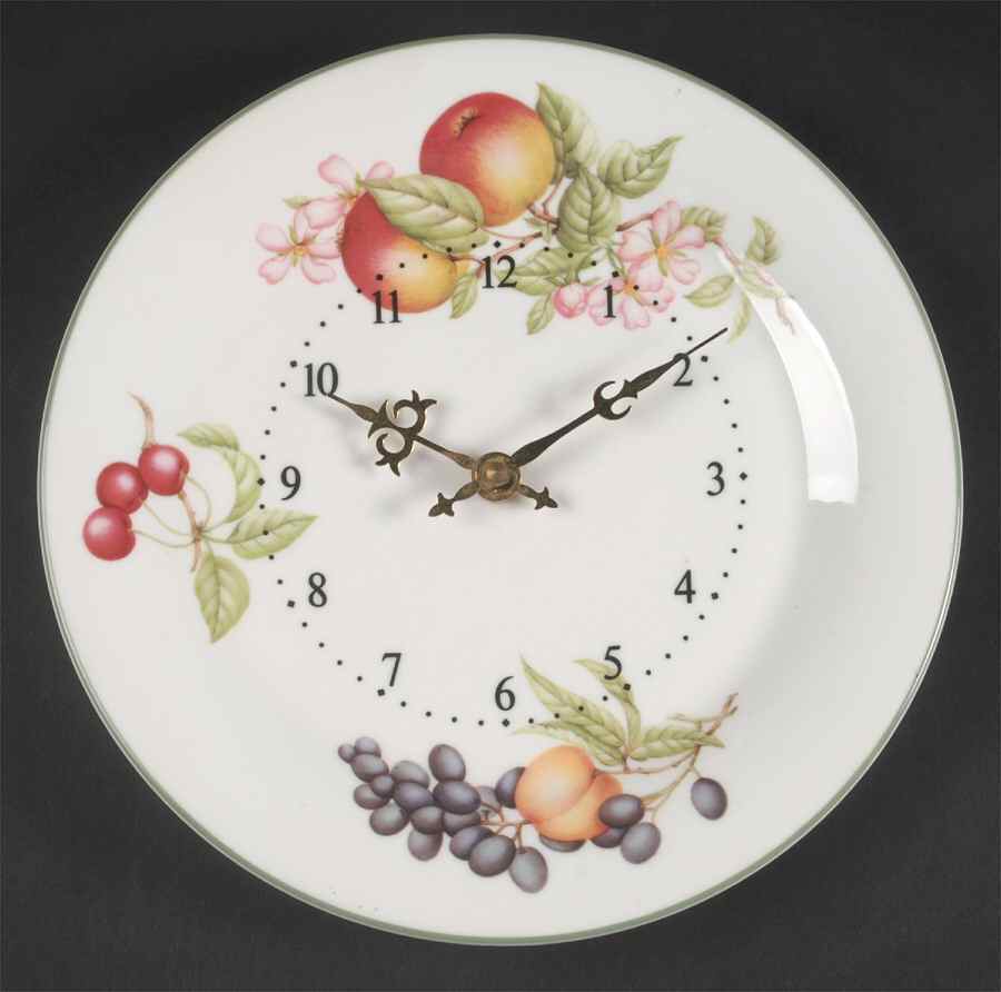Ashberry Clock Plate by Royal Doulton-1