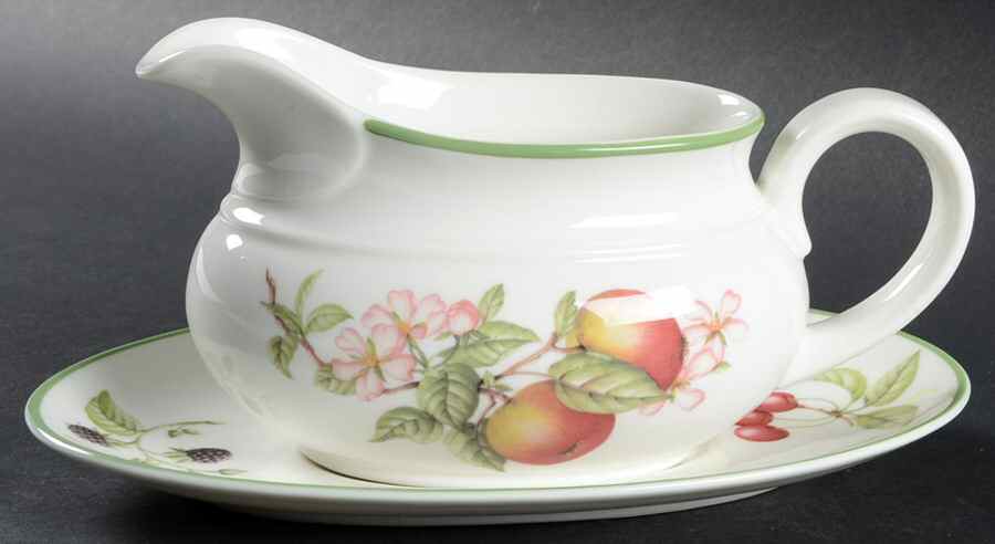 Ashberry Gravy Boat & Underplate by Royal Doulton-1