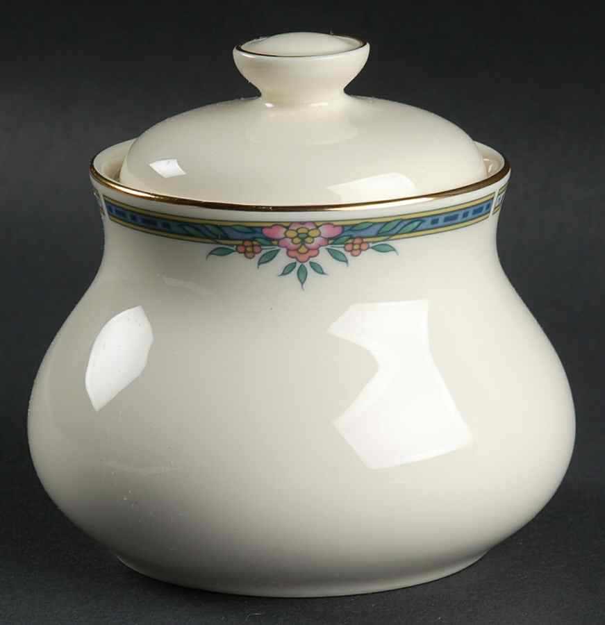 Ashley Sugar Bowl & Lid by Royal Doulton-1